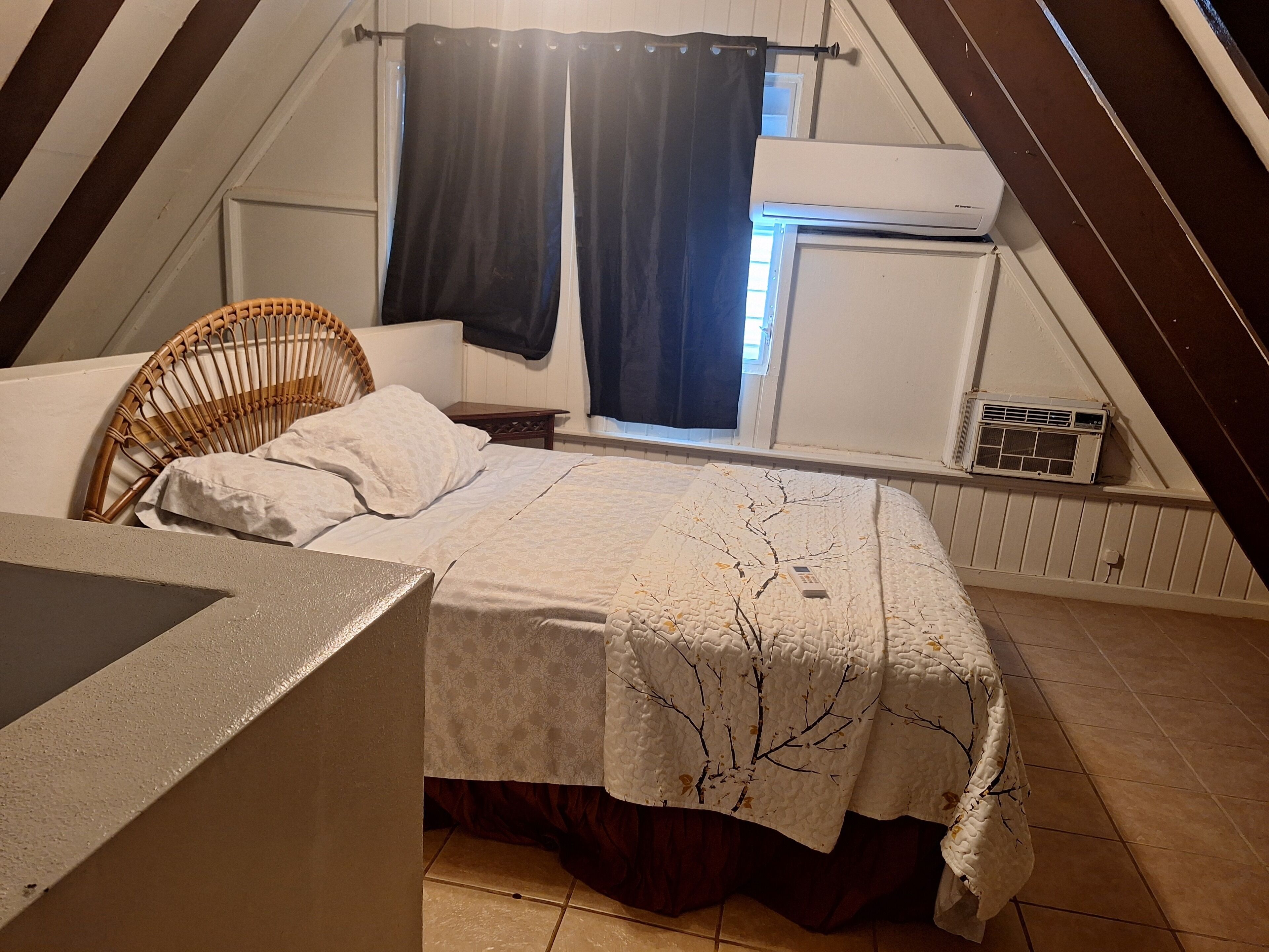 Apartment, 3 Bedrooms, Ocean View | Premium bedding, individually decorated, individually furnished