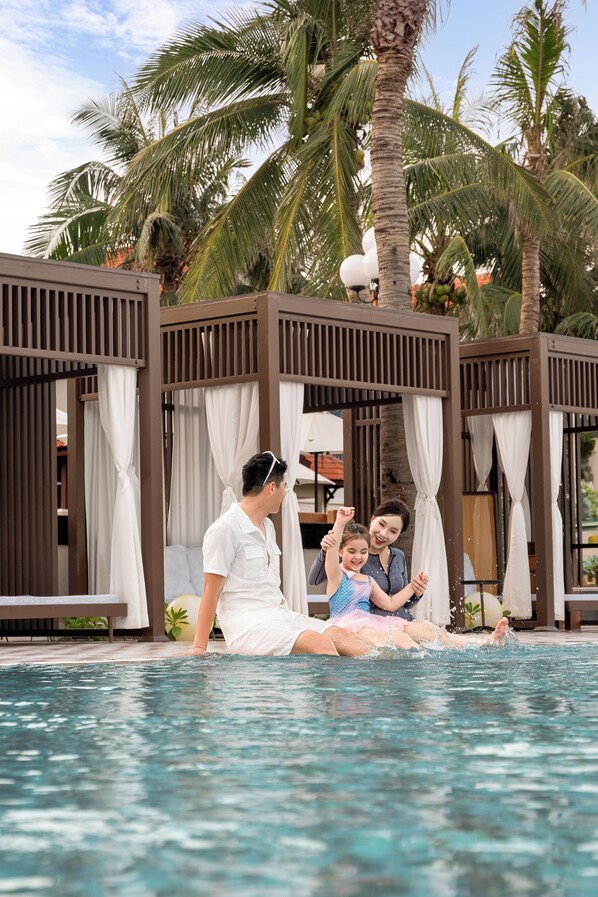Outdoor pool, pool umbrellas, pool loungers
