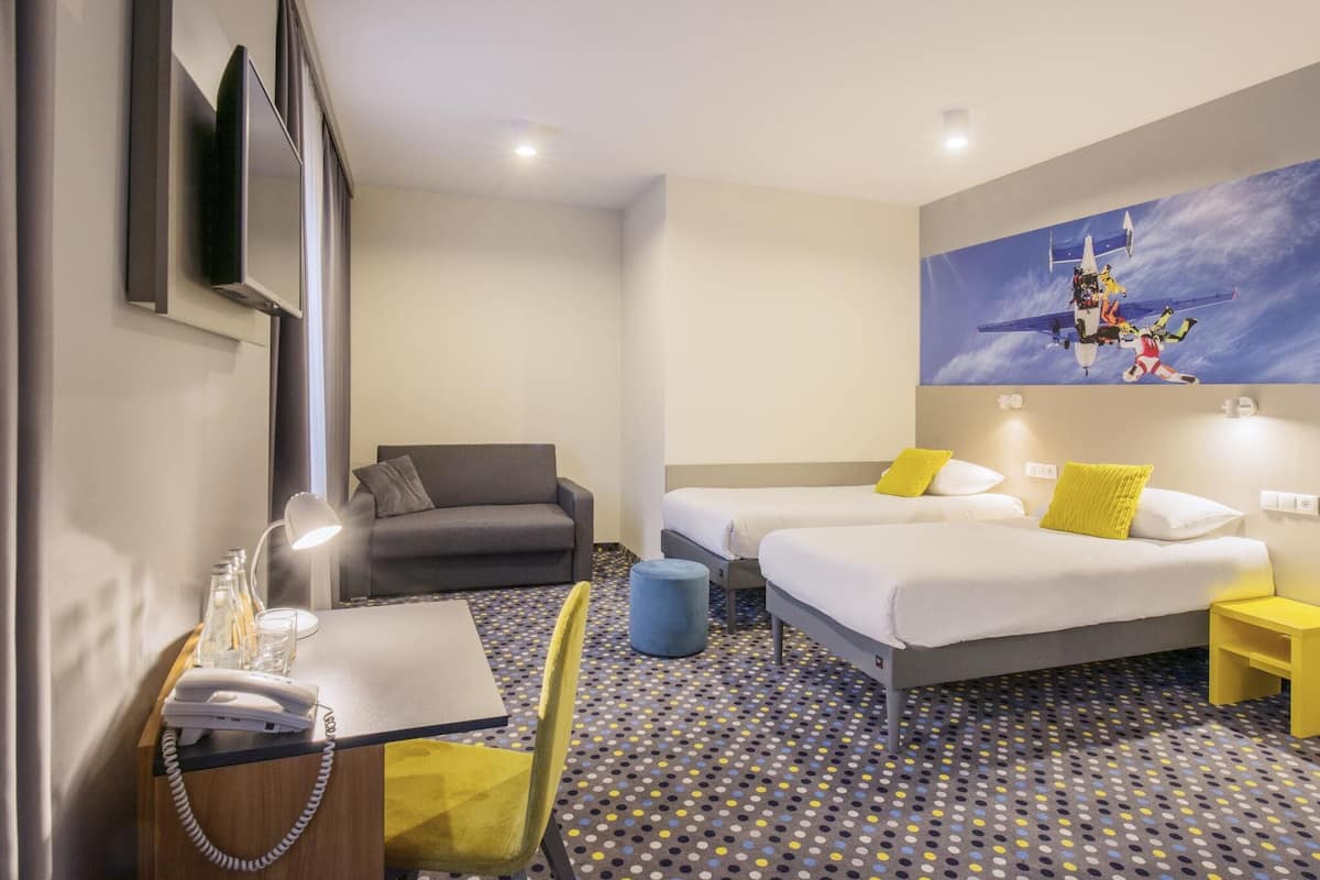 Standard Room, Multiple Beds