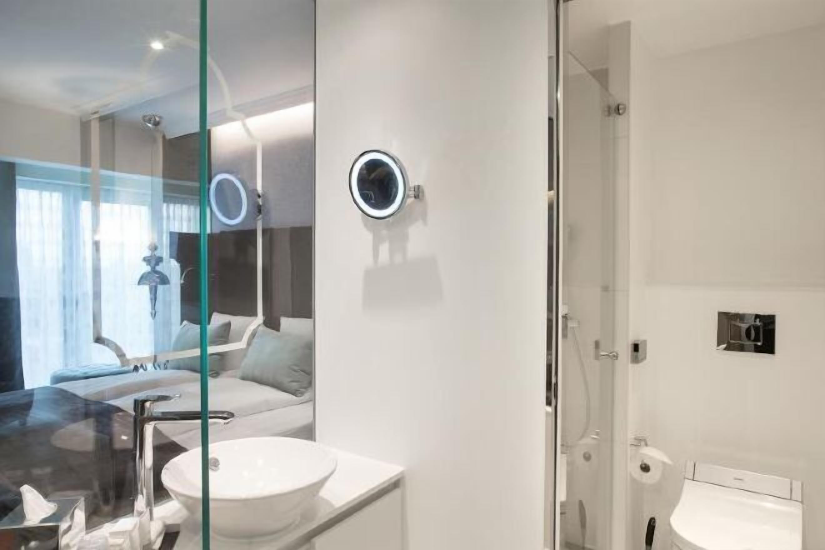 Baño | Secadora de cabello, piso con calefacción, toallas, jabón 