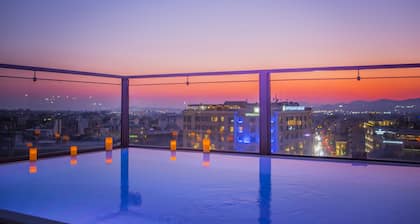 Novus City Hotel