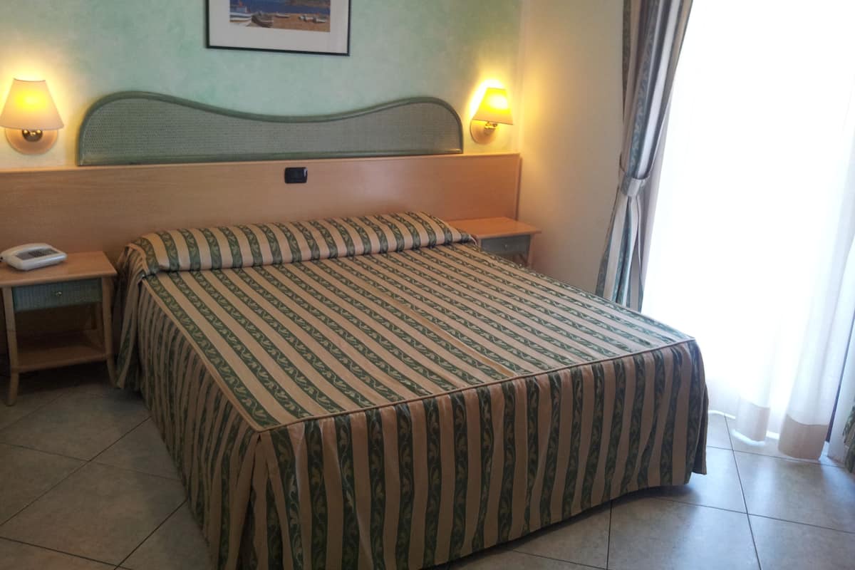 Desk, cribs/infant beds, free WiFi, wheelchair access