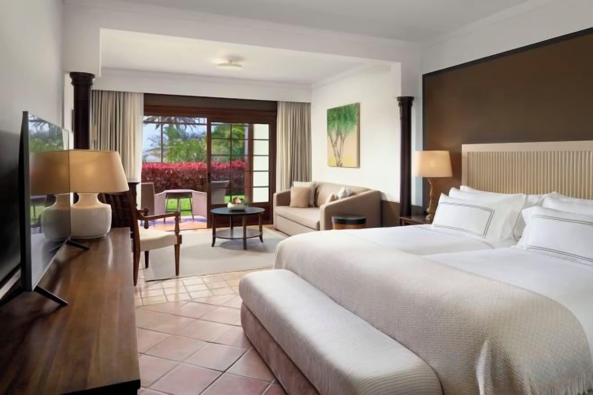 Premier Room