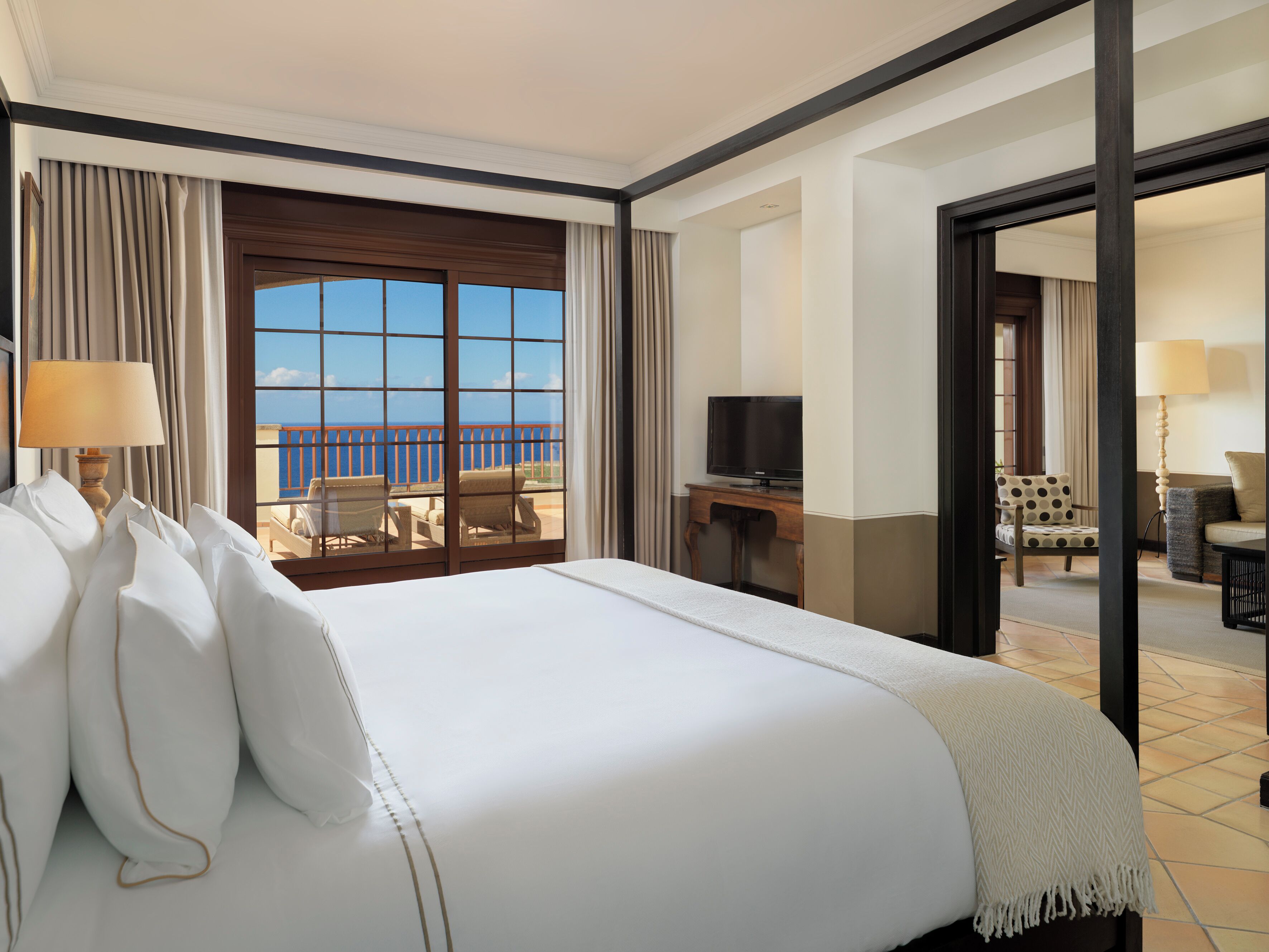 Premium bedding, down duvets, minibar, in-room safe