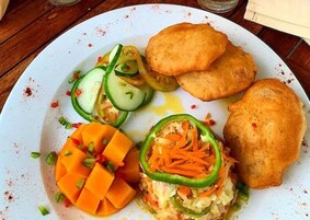 Desayuno completo todos los días (con cargo)
