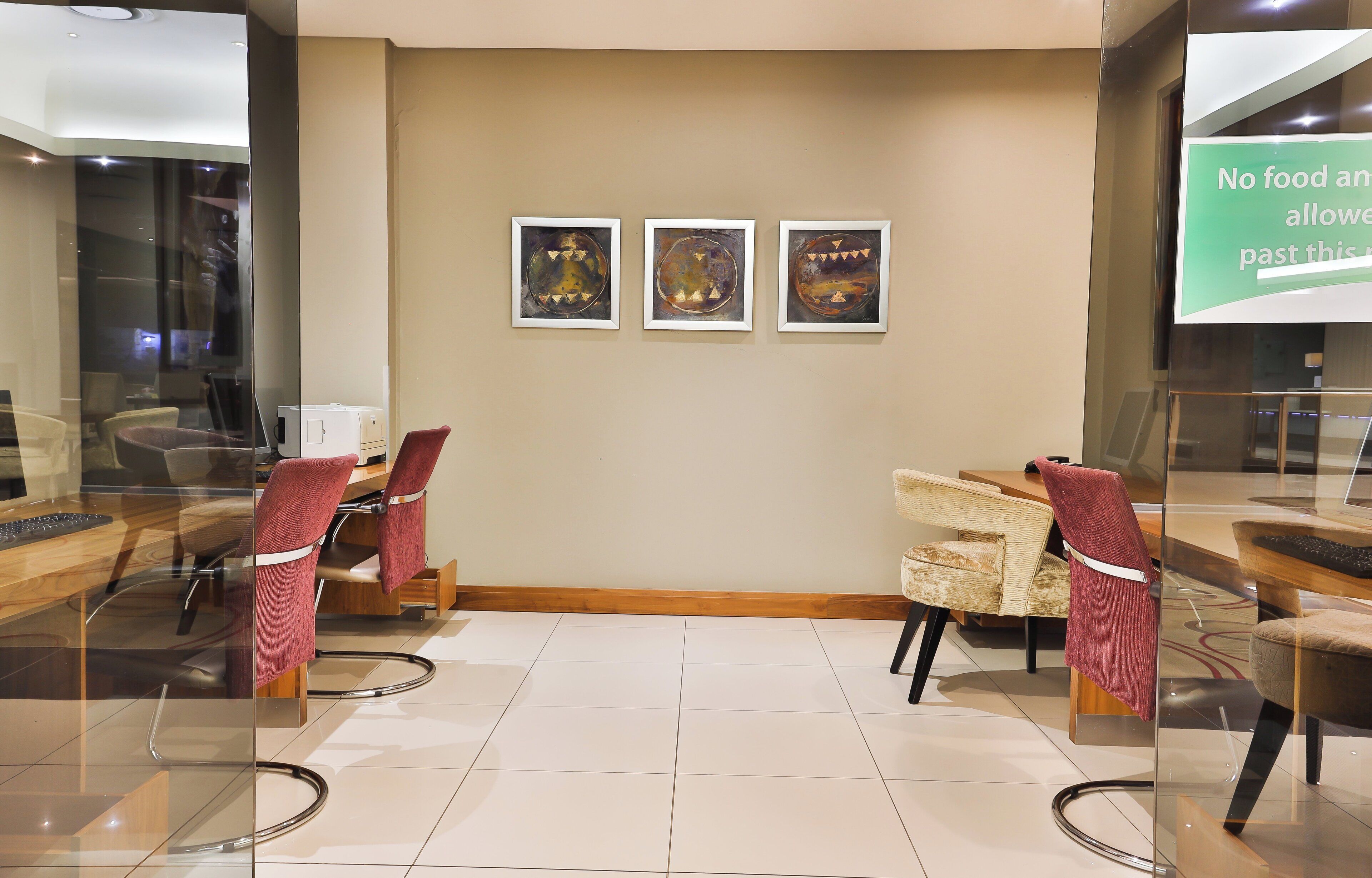 Photo - Holiday Inn Johannesburg-Rosebank by IHG