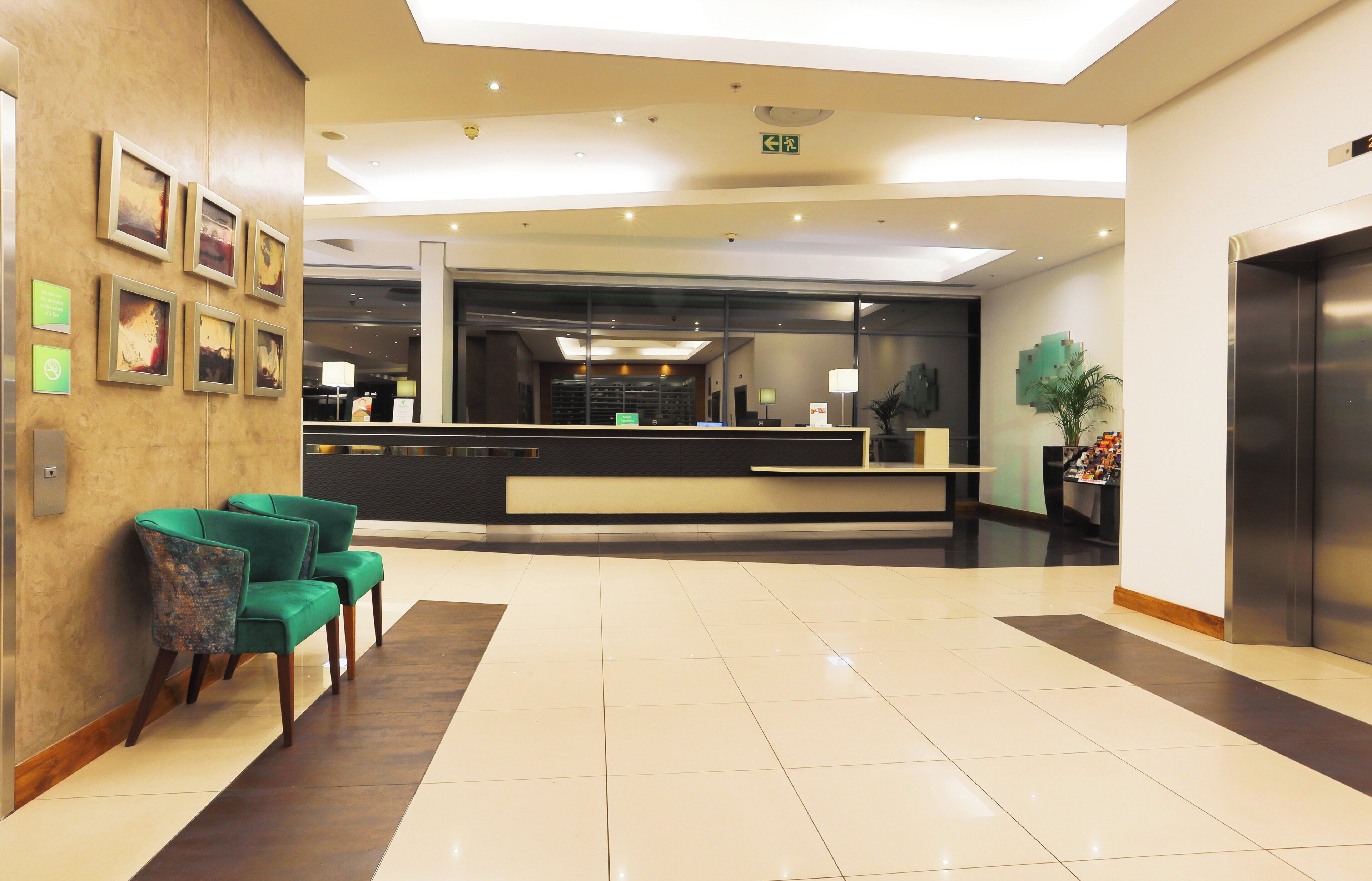 Photo - Holiday Inn Johannesburg-Rosebank by IHG
