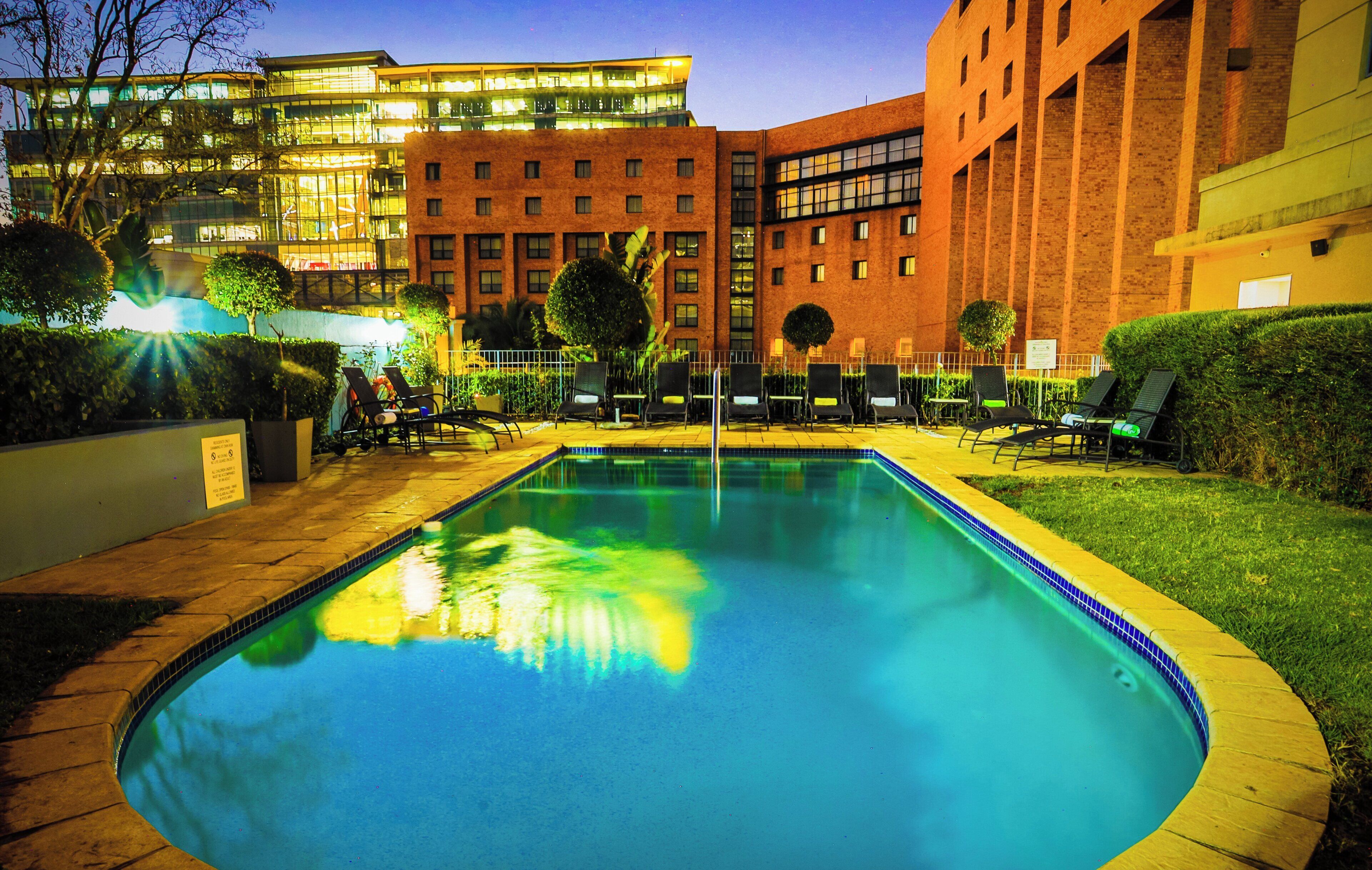 Photo - Holiday Inn Johannesburg-Rosebank by IHG