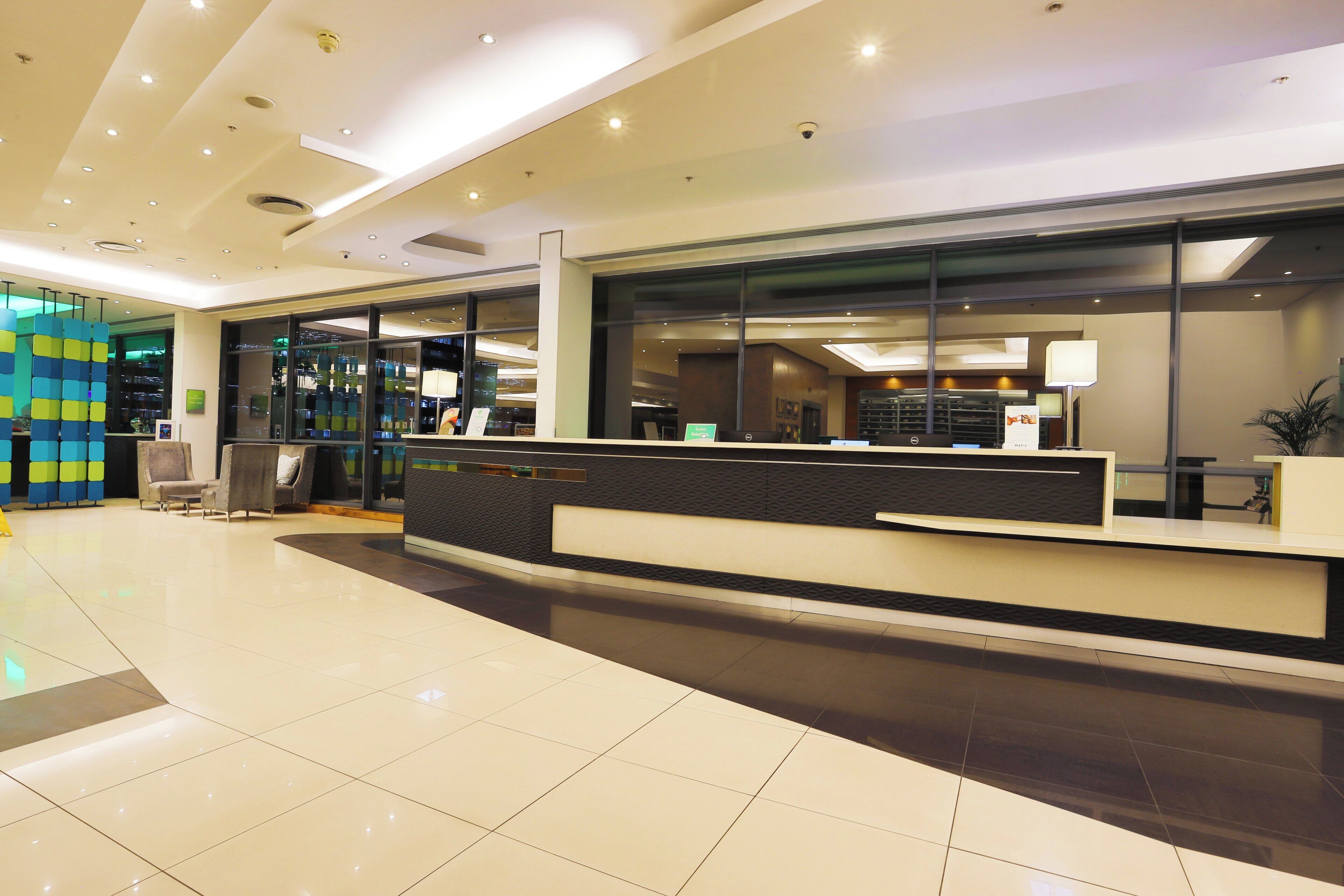 Photo - Holiday Inn Johannesburg-Rosebank by IHG