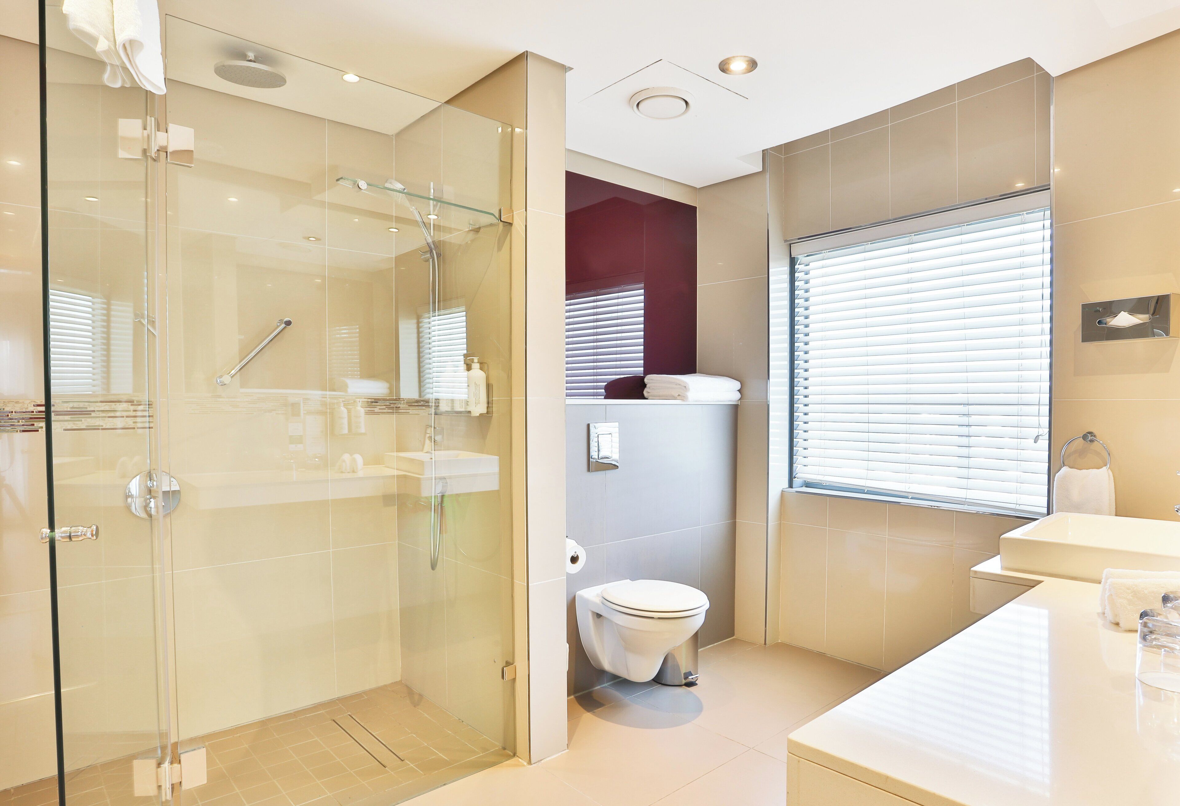 Photo - Holiday Inn Johannesburg-Rosebank by IHG