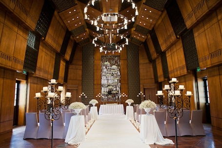 Indoor wedding