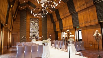 Indoor wedding