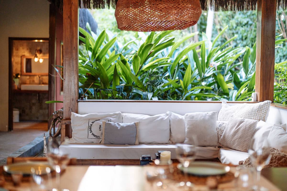 2 restaurants, breakfast, lunch, dinner served; mediterranean cuisine