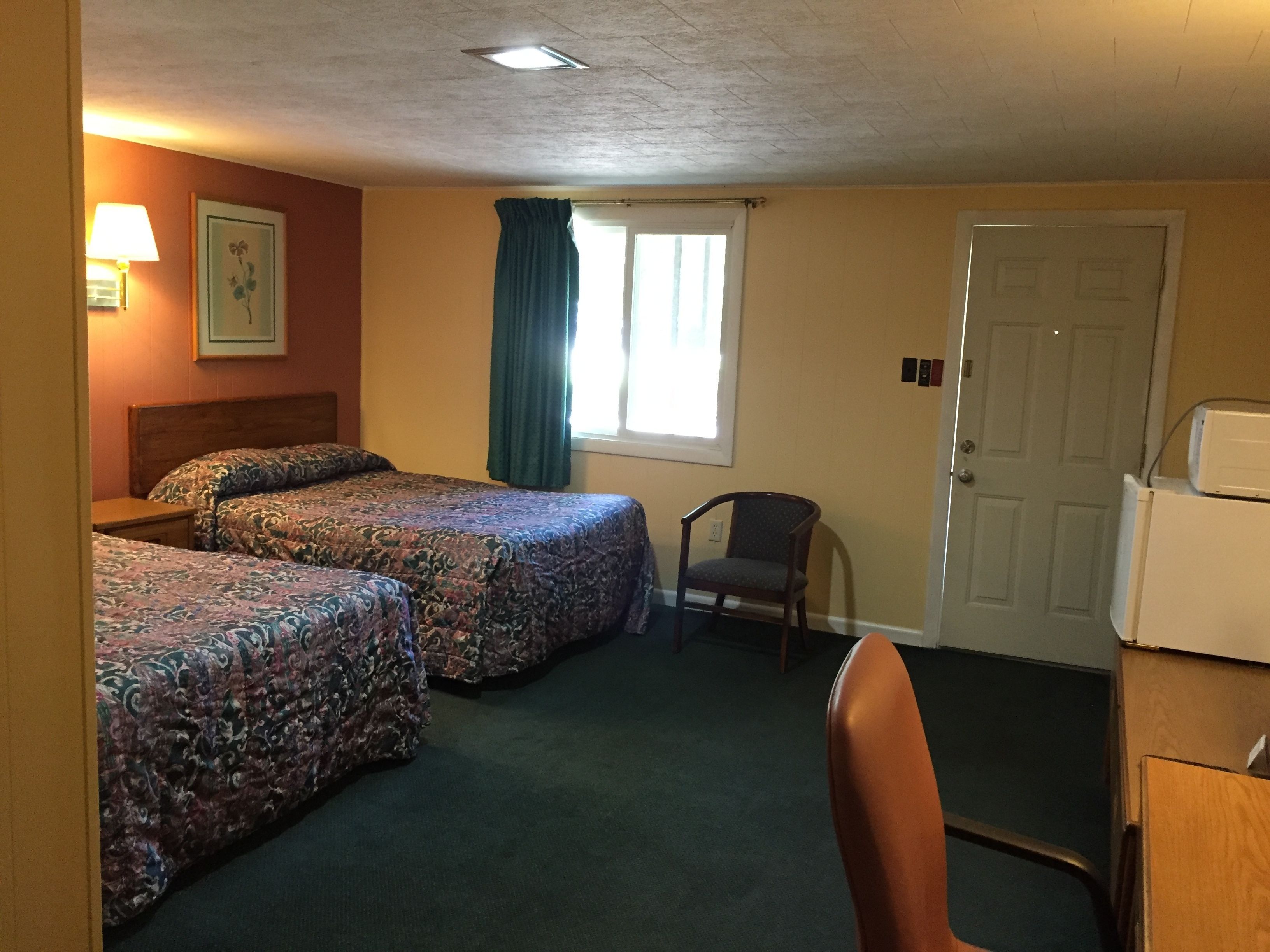 ห้องพัก, เตียงใหญ่ 2 เตียง