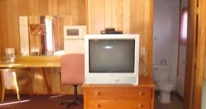 Elmwood Motor Lodge