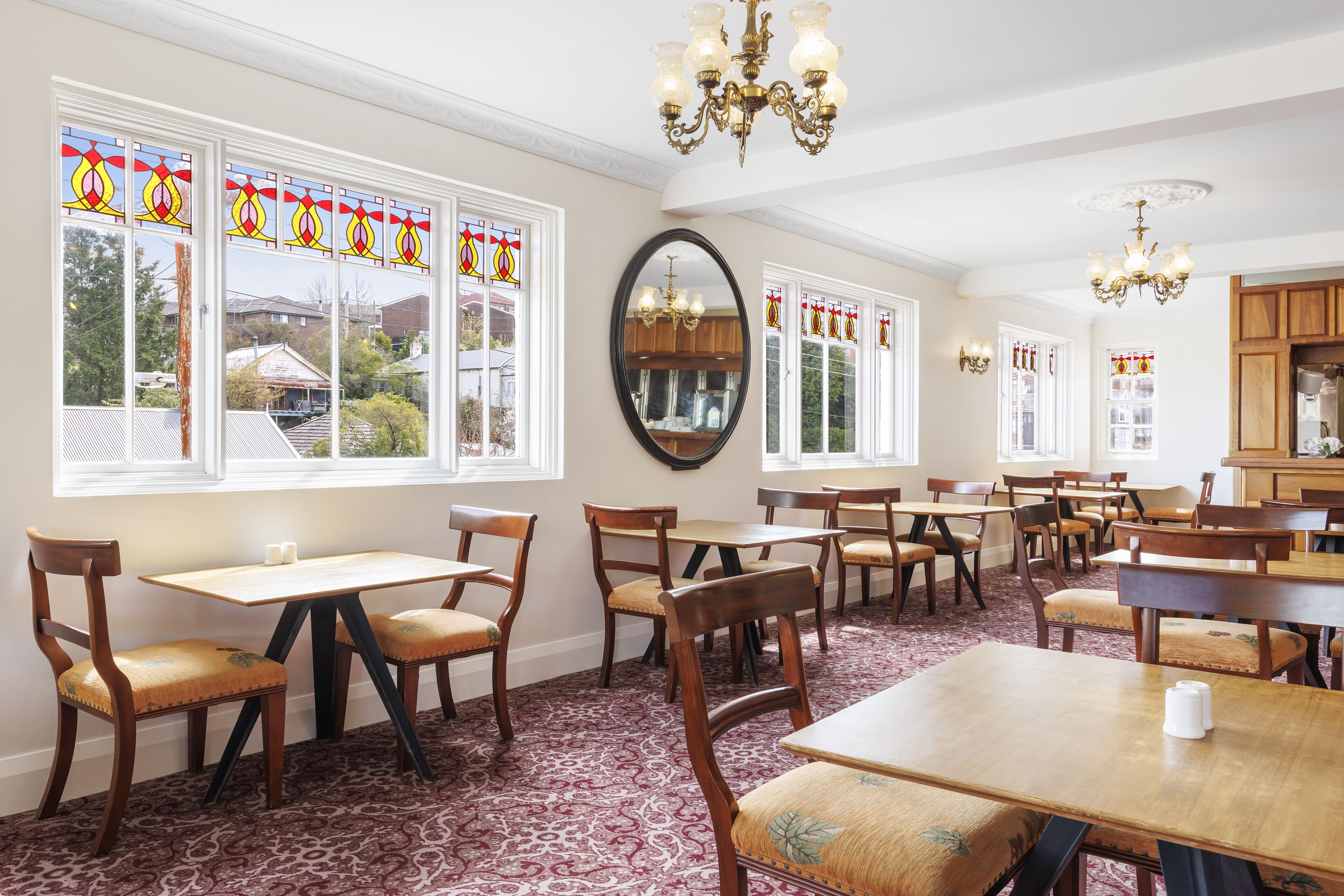 فطور أوروبي مجانًا يوميًا