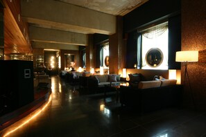 Bar (on property) - Hotel M (Seoul)