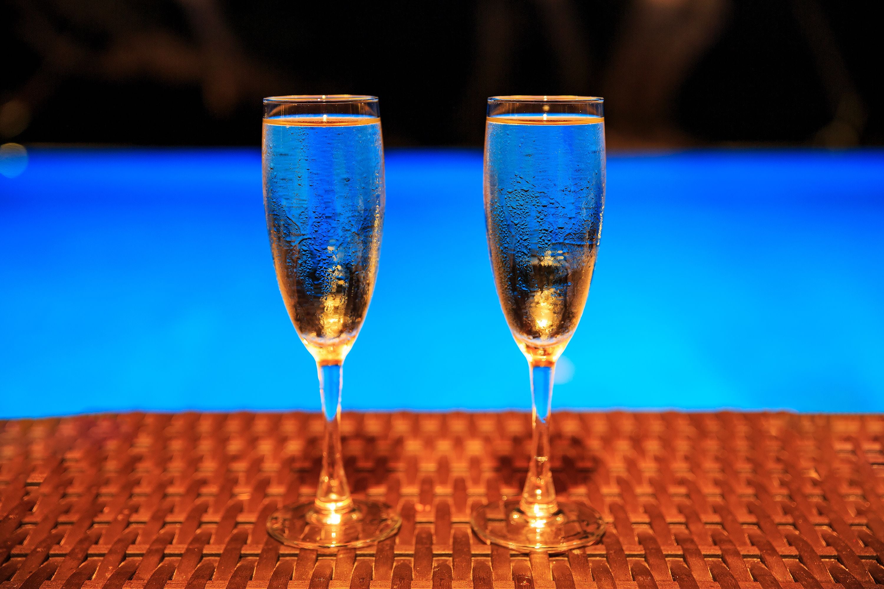 outdoor pool, pool loungers