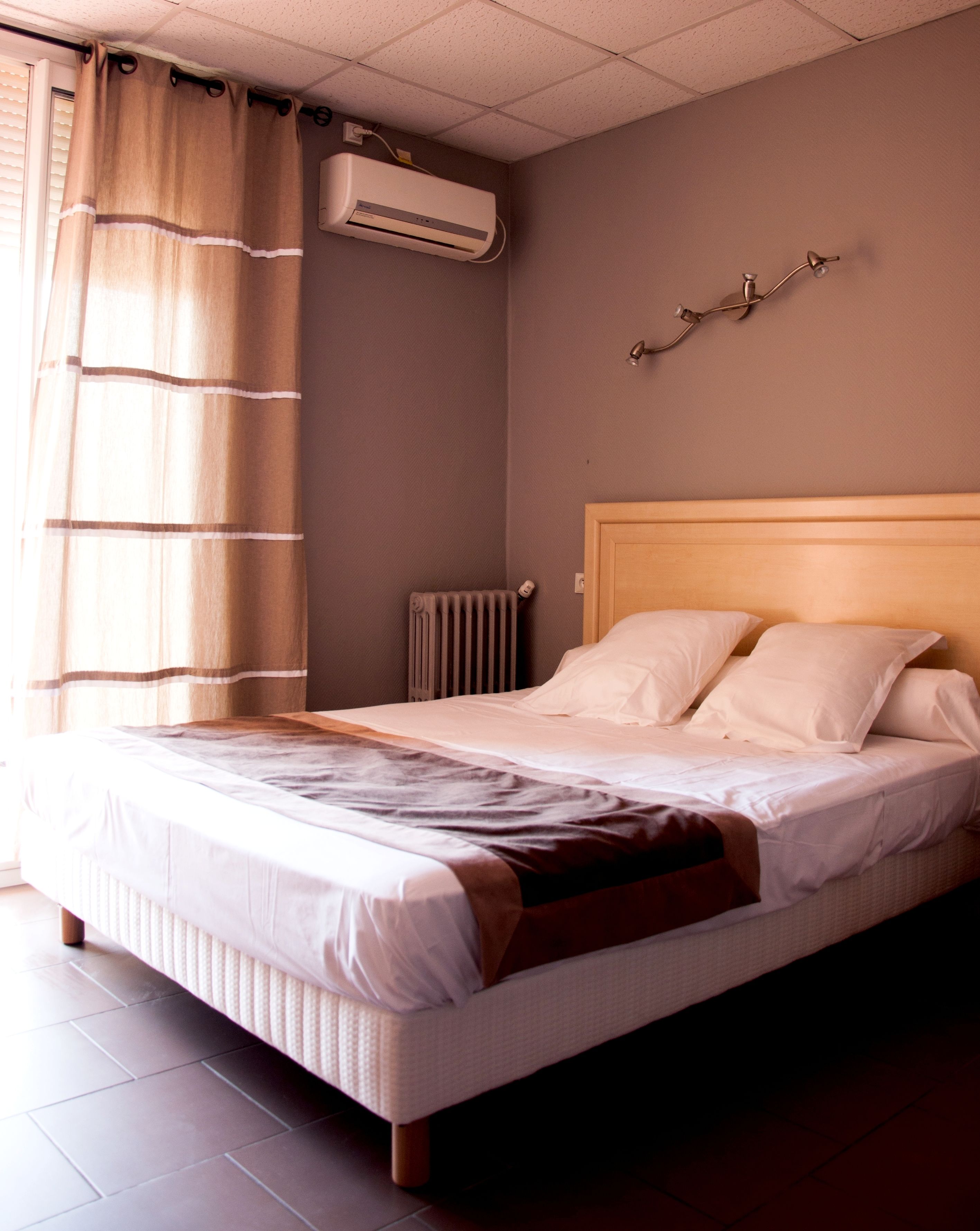 comfort double room, balcony | 1 bedroom, desk, free wifi, bed sheets