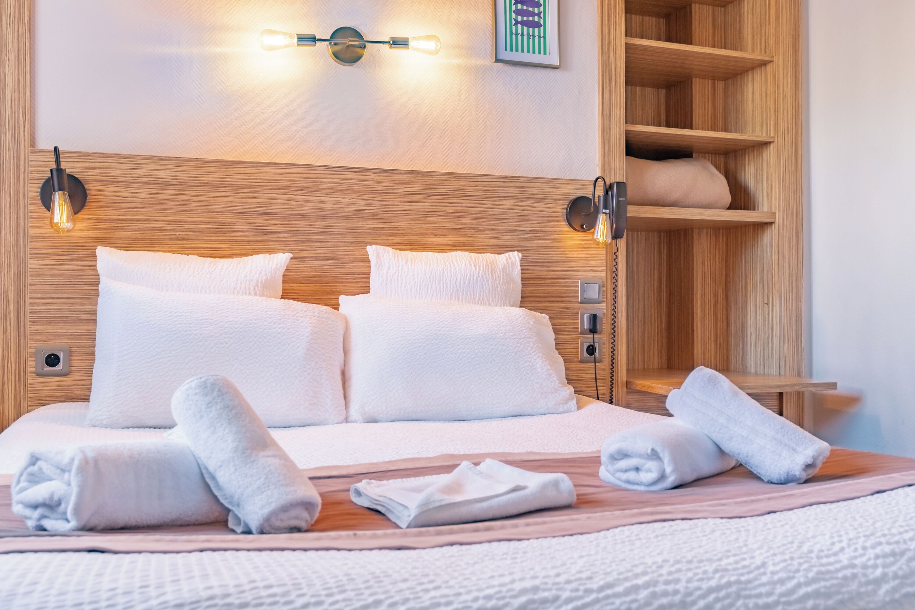Standard-Doppelzimmer | Schreibtisch, kostenloses WLAN, Bettwäsche