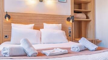 Standard-Doppelzimmer | Schreibtisch, kostenloses WLAN, Bettwäsche