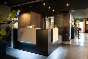 Reception - Tulip Inn Beaune (Beaune)