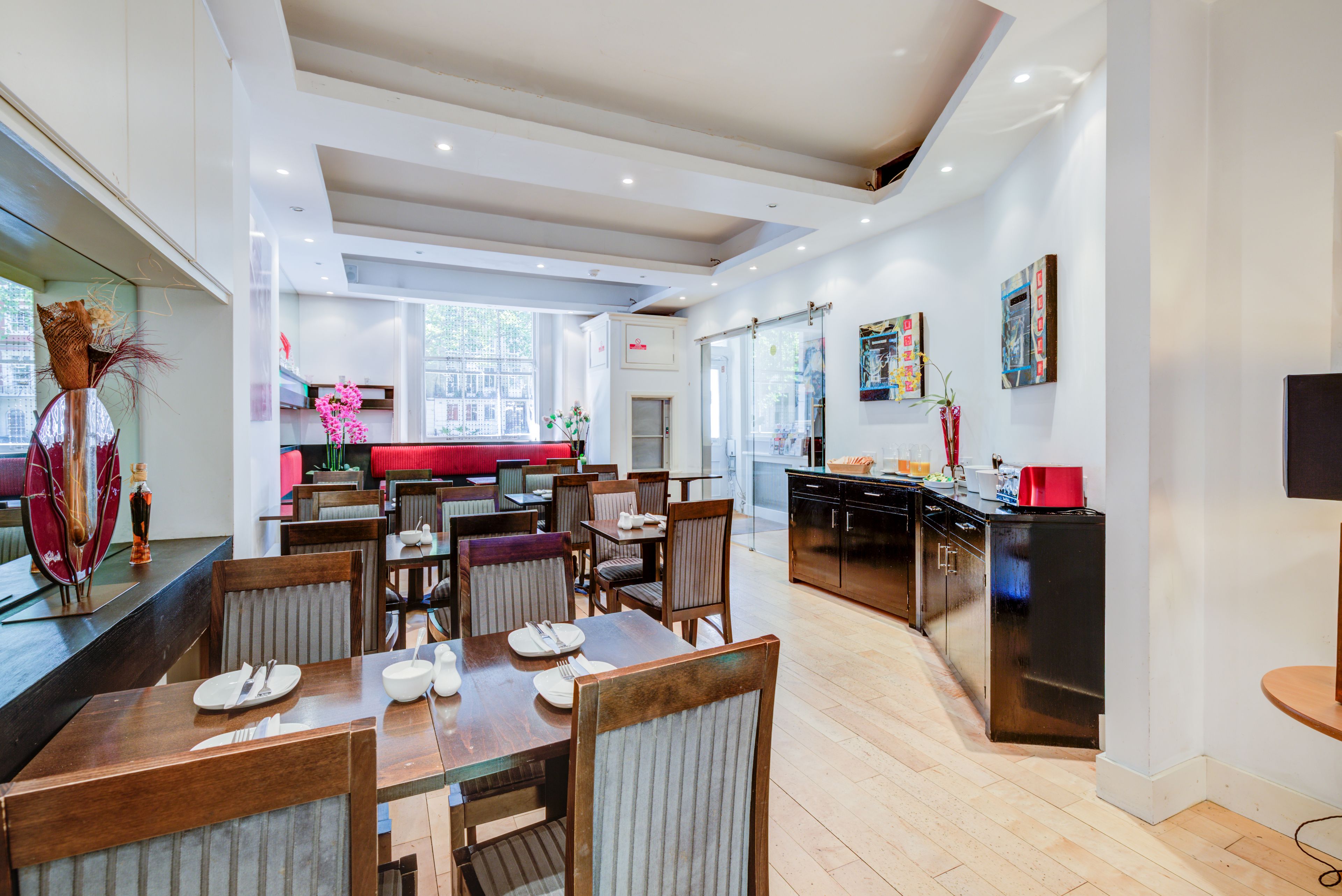 Petit déjeuner anglais compris tous les jours