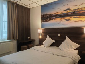 Standard Double Room - Hotel Albert 2 (Ostend)