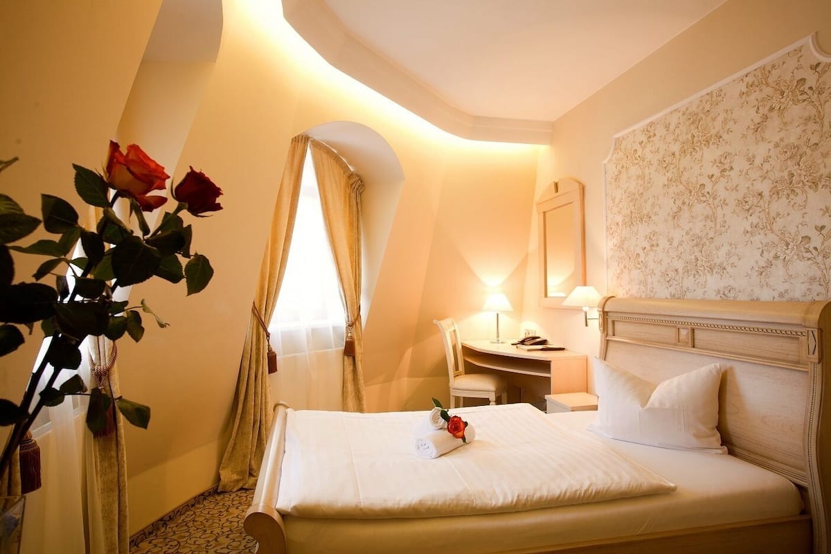 1 slaapkamer, luxe beddengoed, een minibar, een kluis op de kamer
