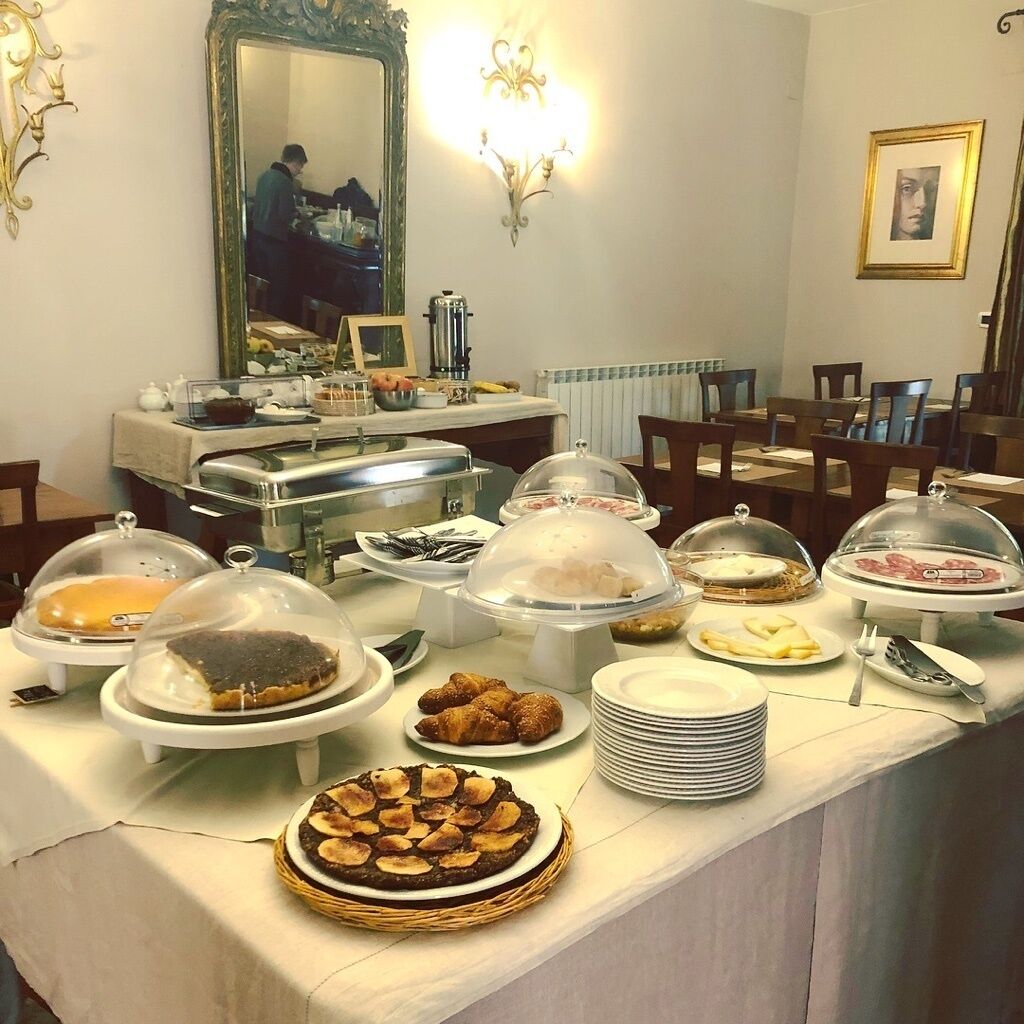 daily buffet breakfast (eur 15 per person)