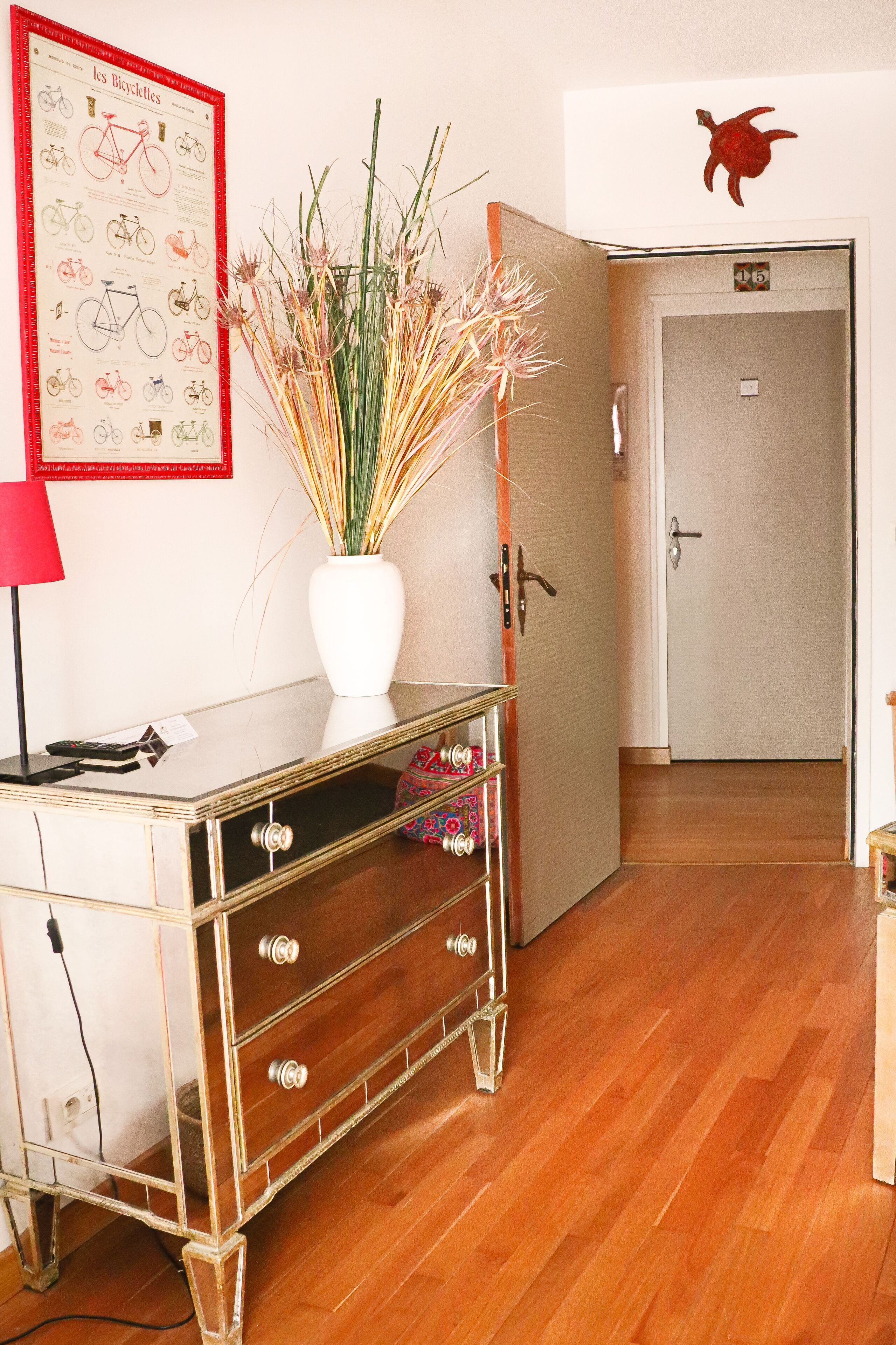 superior double room | living area