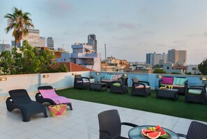 Front of property - Galileo Hotel (Tel Aviv)