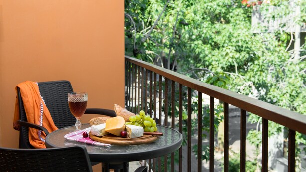 Basic Double or Twin Room | Balcony - Galileo Hotel (Tel Aviv)
