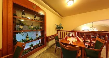 Zámecký hotel Zlatý Orel