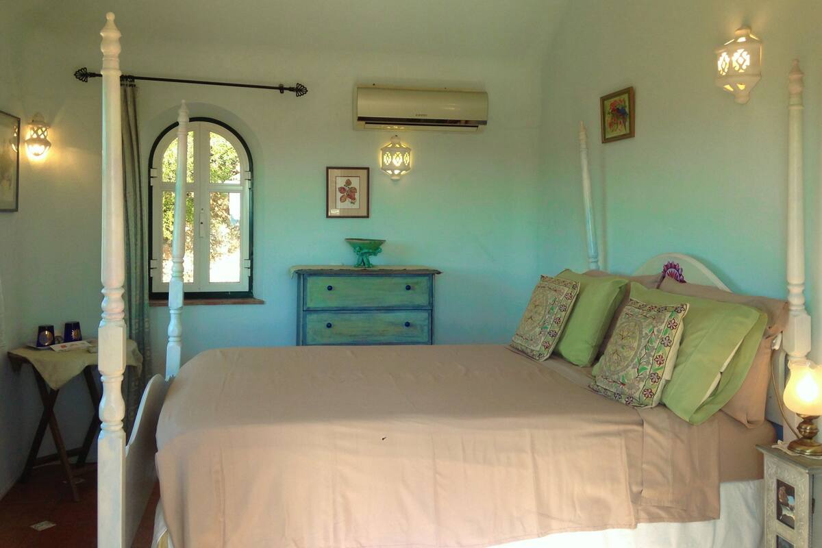 Deluxe Double Room, 1 Double Bed, Mountain View