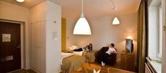 Hotel Homeland