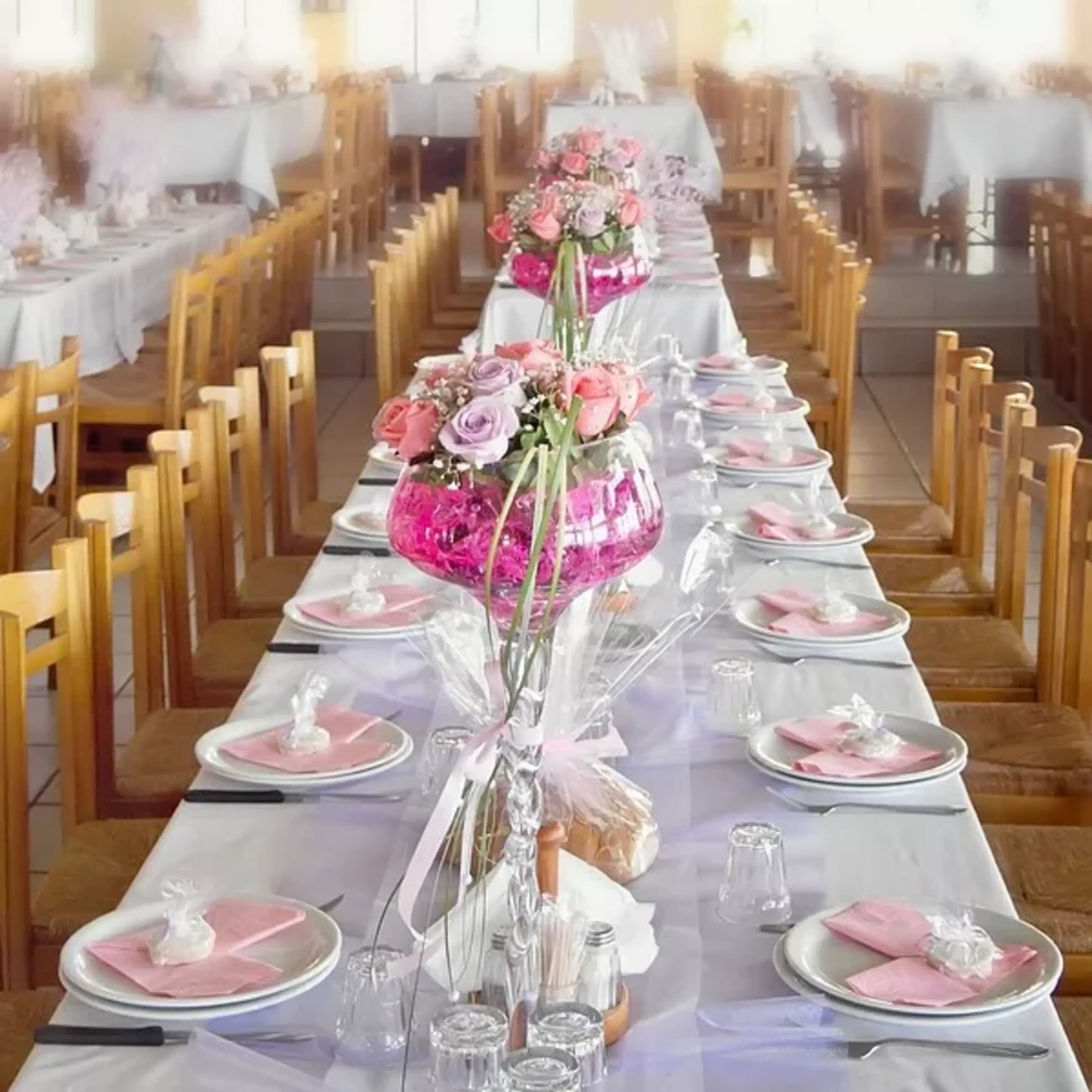 breakfast, lunch, dinner served; greek cuisine