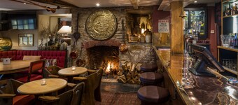 Royal Seven Stars Hotel