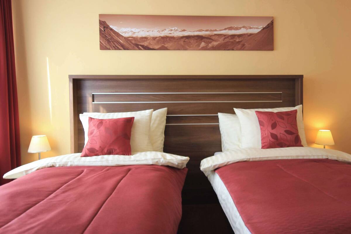 Minibar, in-room safe, desk, laptop workspace