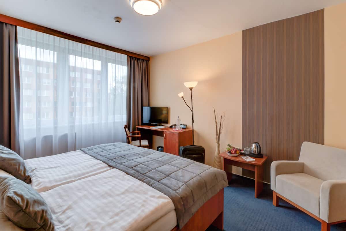 1 bedroom, minibar, in-room safe, desk