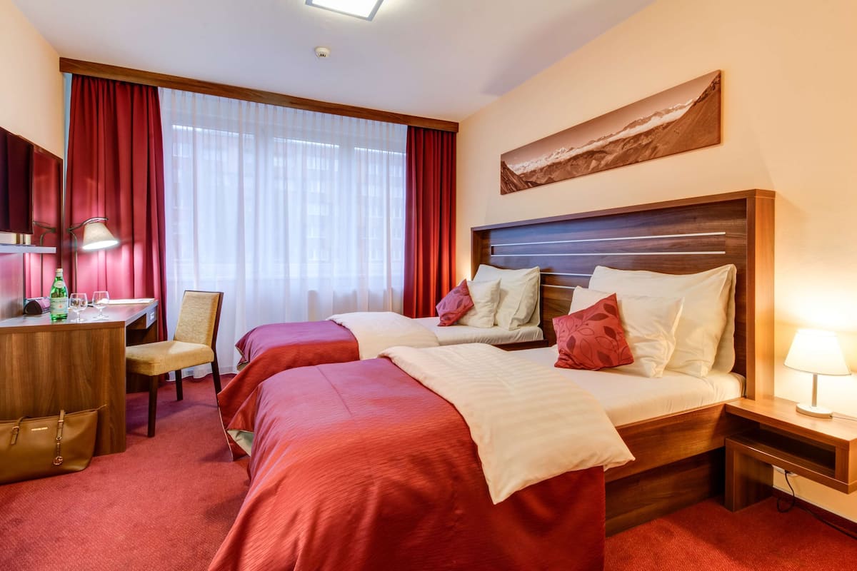 Business Room, 2 Single Beds