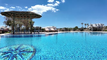 Piscina externa