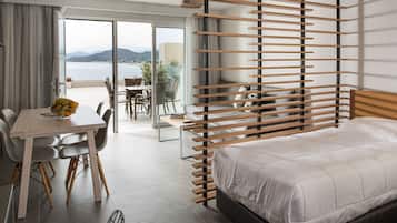 Ropa de cama de alta calidad y minibar
