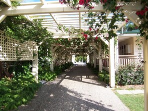 Exterior - Reid's Place (Scarborough)