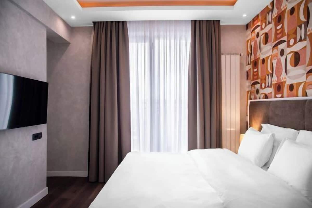 Ropa de cama hipoalergénica y minibar