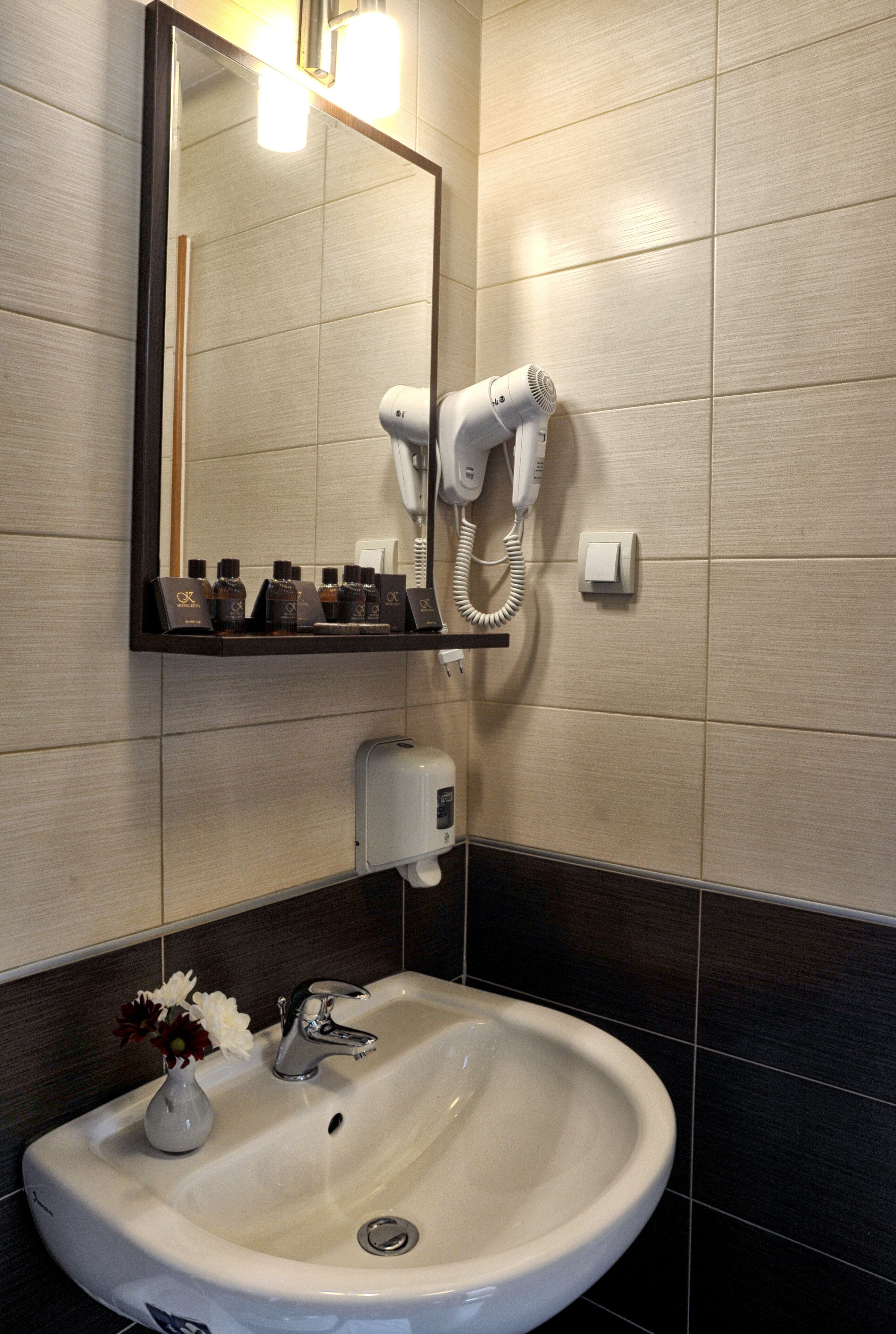 standard apartment | bathroom | shower, hair dryer, towels