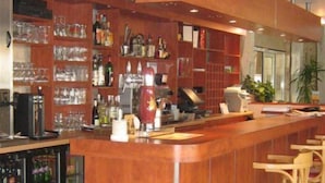 Snack bar - Hôtel La Dame Du Lac (Monflanquin)