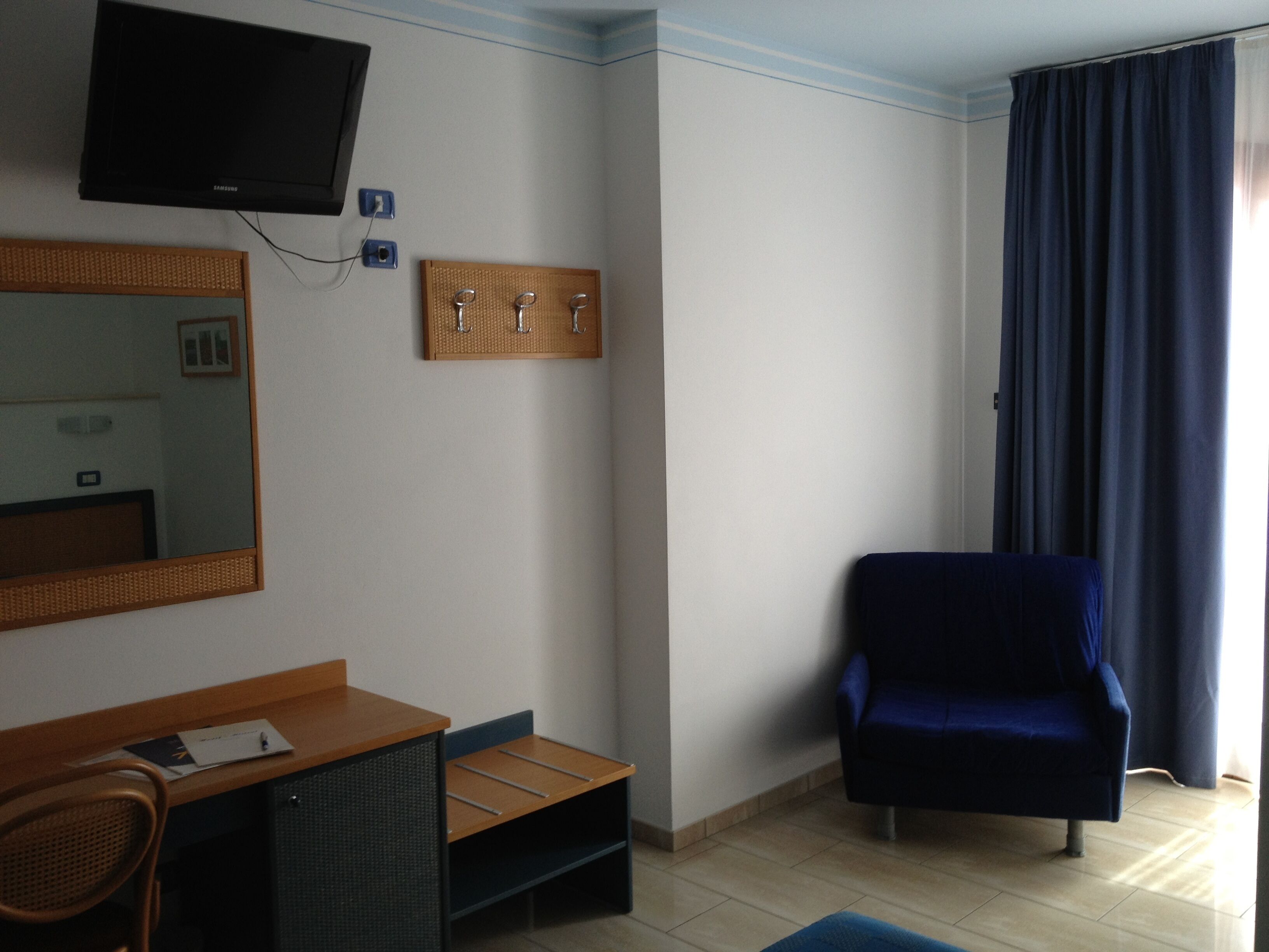 minibar, in-room safe, desk, soundproofing