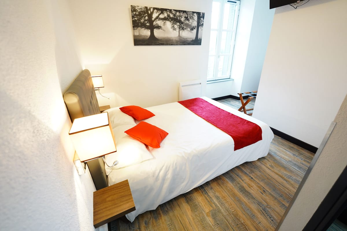double room | desk, free wifi