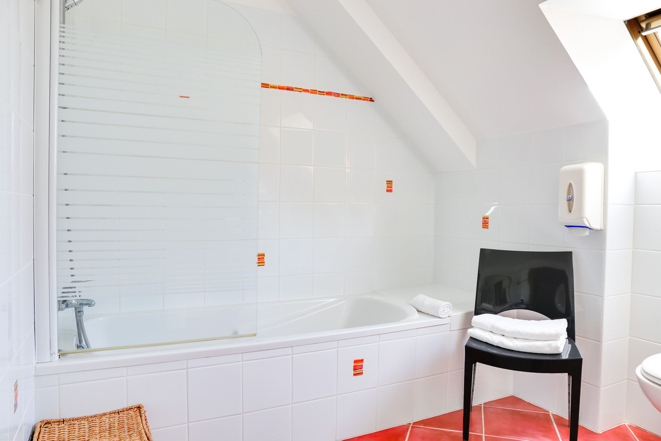 superior double room | private spa tub